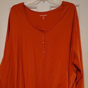 Womens plus size Henley tee